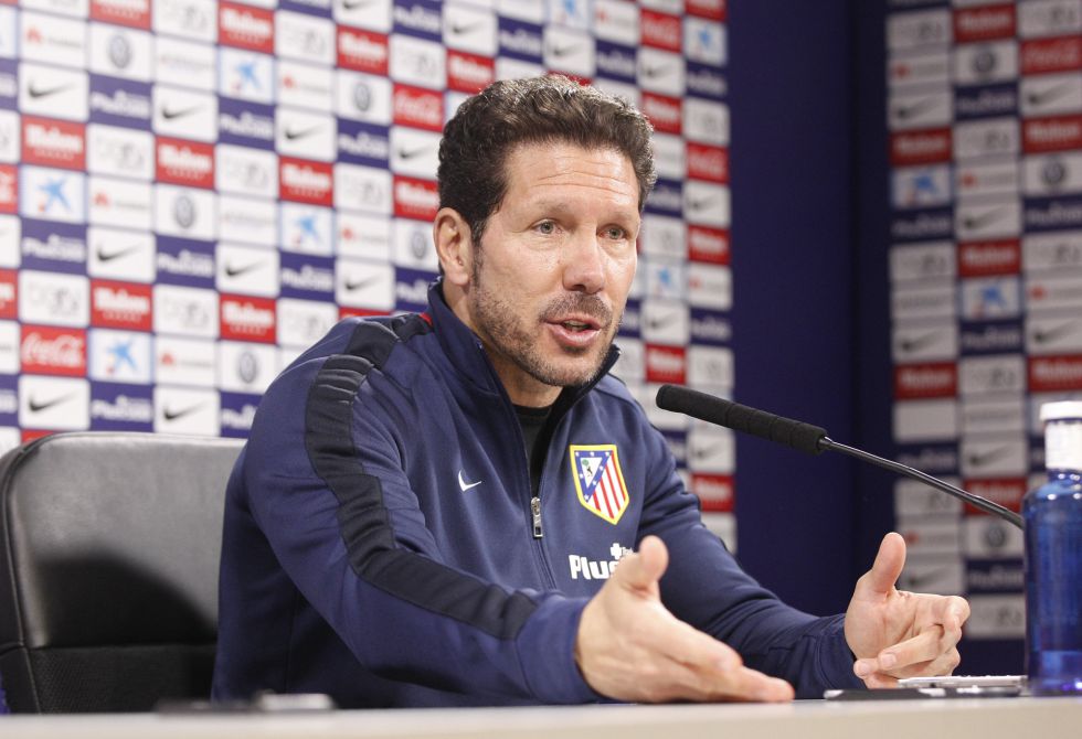 Simeone confirma la titularidad de Torres, Saúl y Óliver