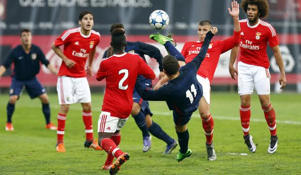 El Atlético de Madrid sub19 se la jugará en los Play Off Disputa de balon Atleti Youth league