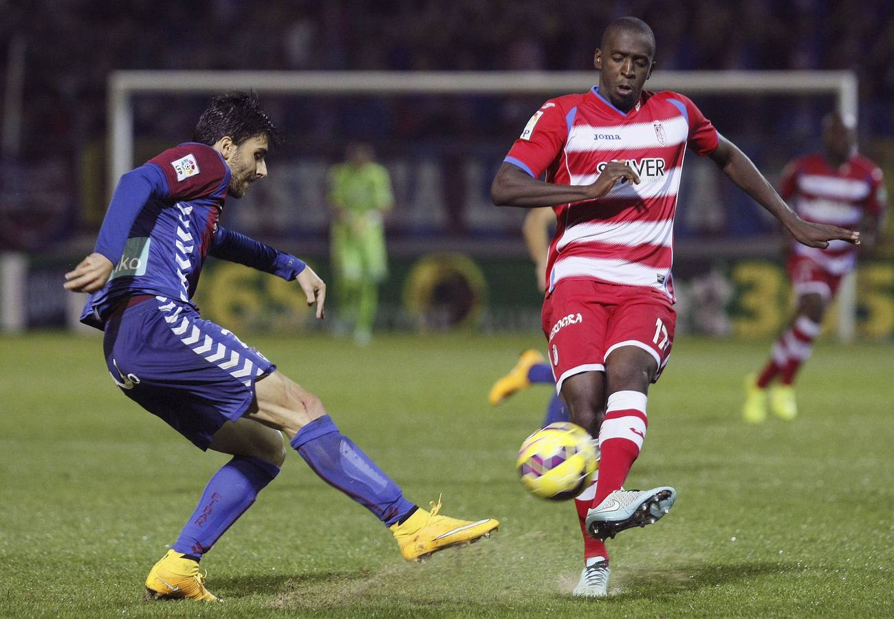 Eibar vs Granada: Urgencias en los visitantes.