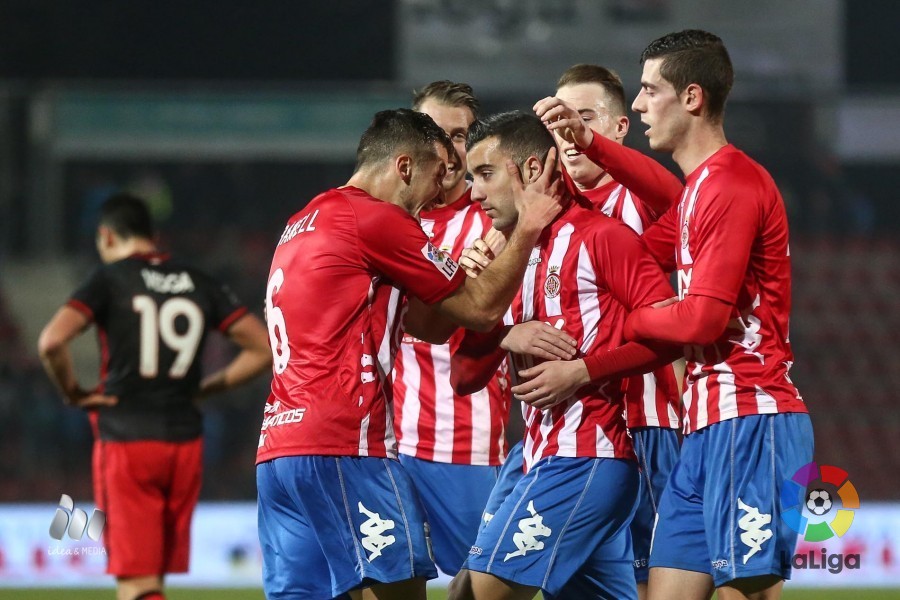 El Girona se hace con la victoria y huye del descenso