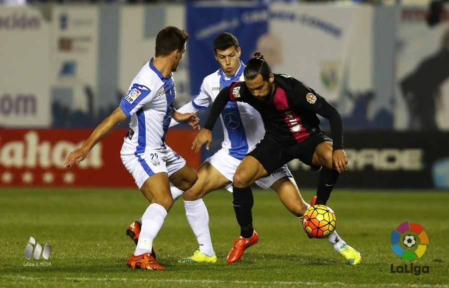 El Almería sale herido de Butarque
