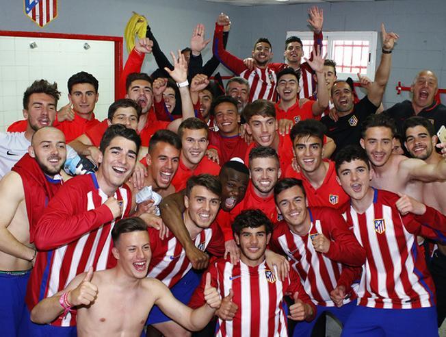El Atlético Juvenil se alza con el título de liga