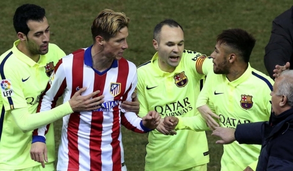 Acciones más polémicas de los Atlético vs Barça en los últimos años