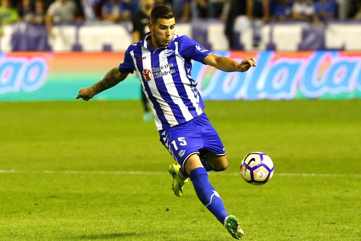 Theo Hernández llega a la final con el Alavés
