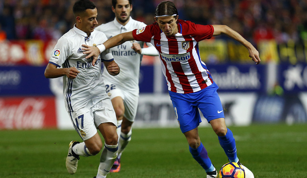 Un insuficiente Atlético cae en el último derbi del Calderón