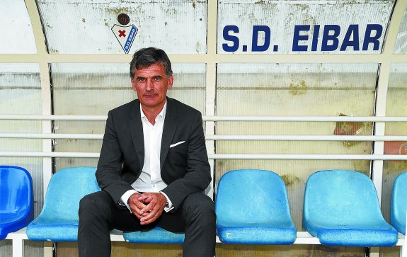 Mendilibar: "El Atlético es un grande, lo demuestra cada día" Mendilibar, entrenador del Eibar