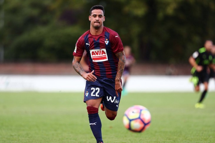Nano se cae de la convocatoria a última hora Nano, durante un partido con el Eibar