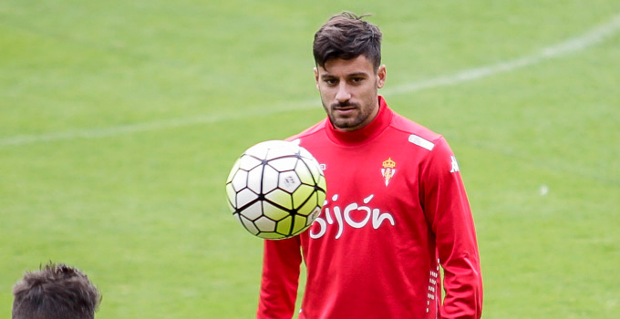 Canella: "El resultado ha sido demasiado abultado" Canella, durante un entrenamiento