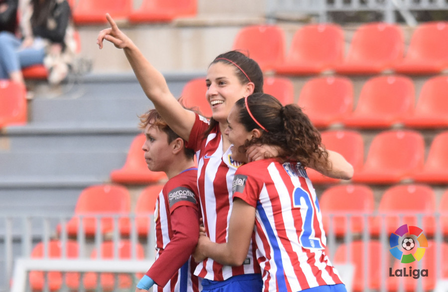 Laura Fernández salva al Atlético Femenino