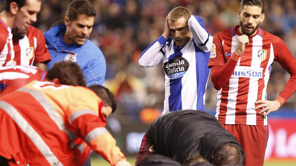 Bergantiños se interesó por el estado de Torres.