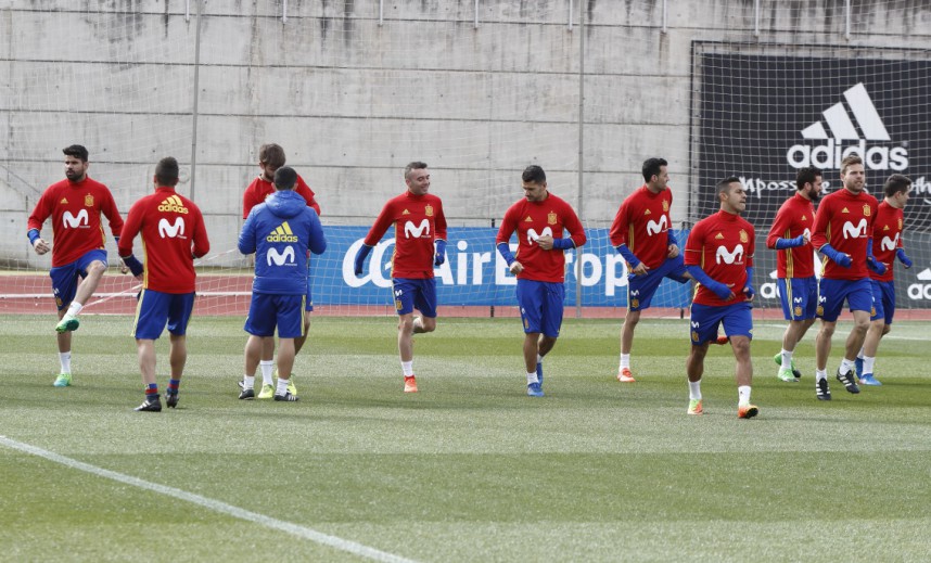 La Selección se entrena sin Carvajal en la sesión de hoy