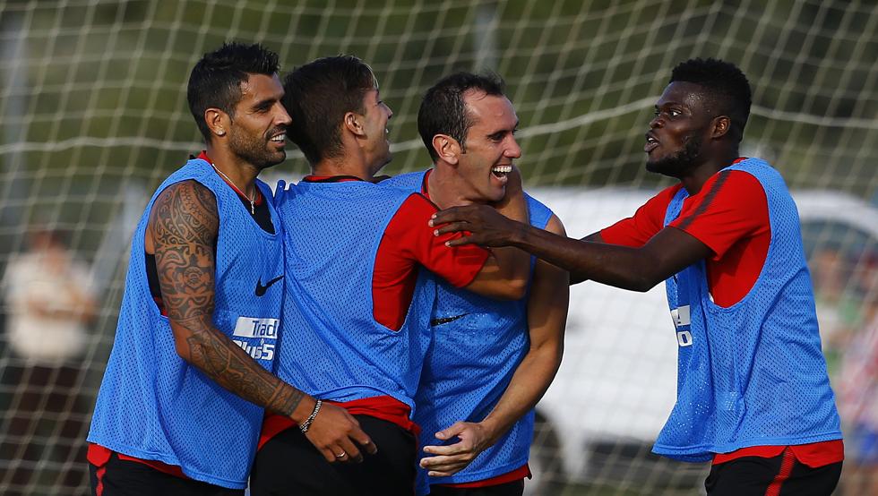 Godín y Thomas se perderán el primer partido de Liga