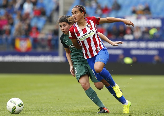 Andrea Falcón vuelve a los entrenamientos