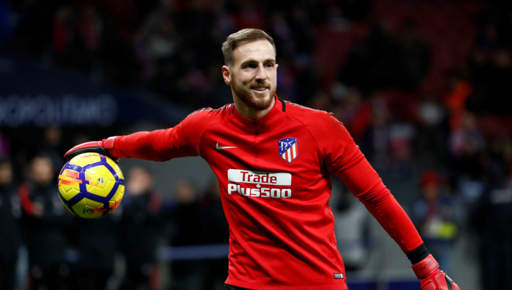 Oblak y Savic se entrenan con el grupo