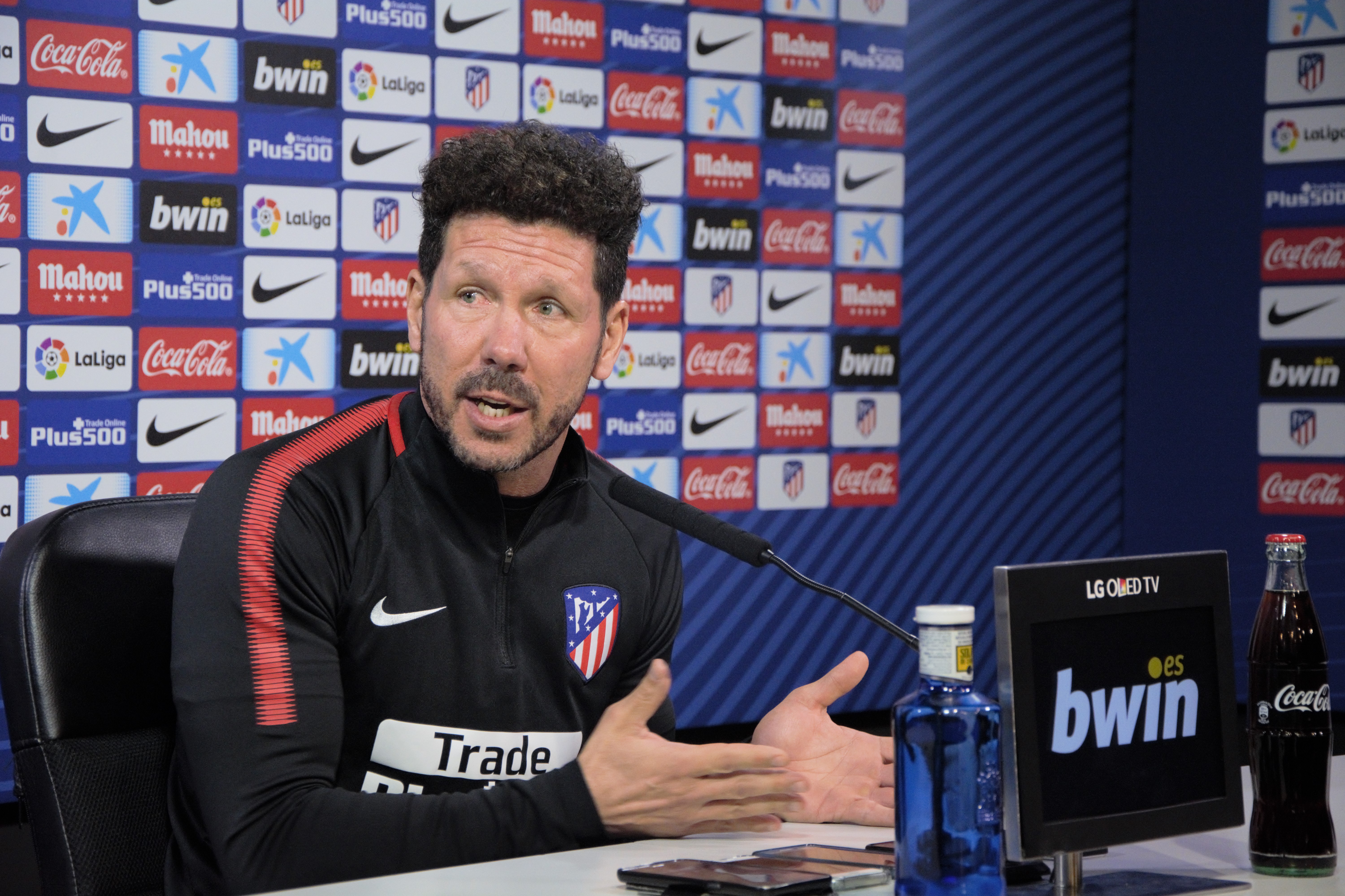 Simeone en rueda de prensa