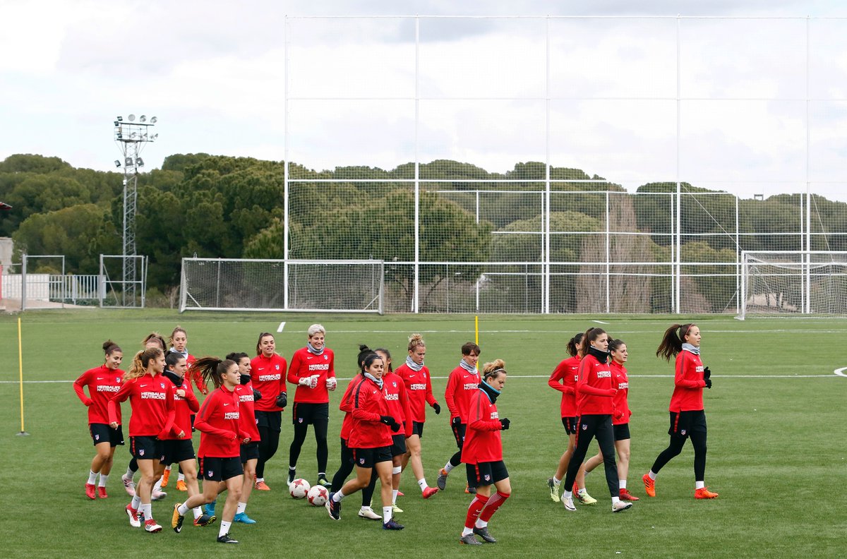 El Atlético Femenino vuelve al trabajo para preparar el partido del Granadilla