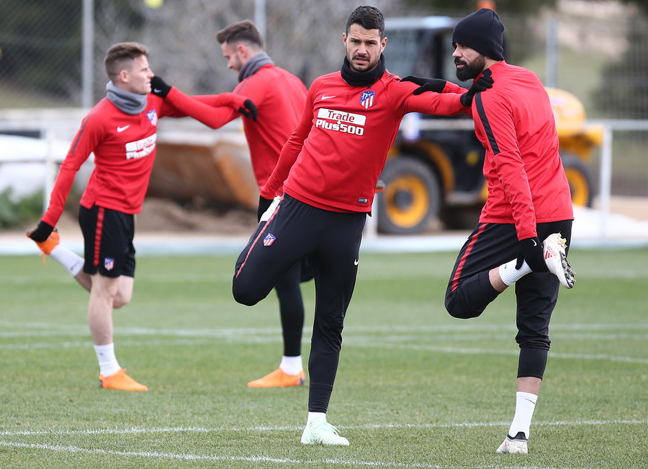 El Atlético se ejercita con tan sólo 17 jugadores