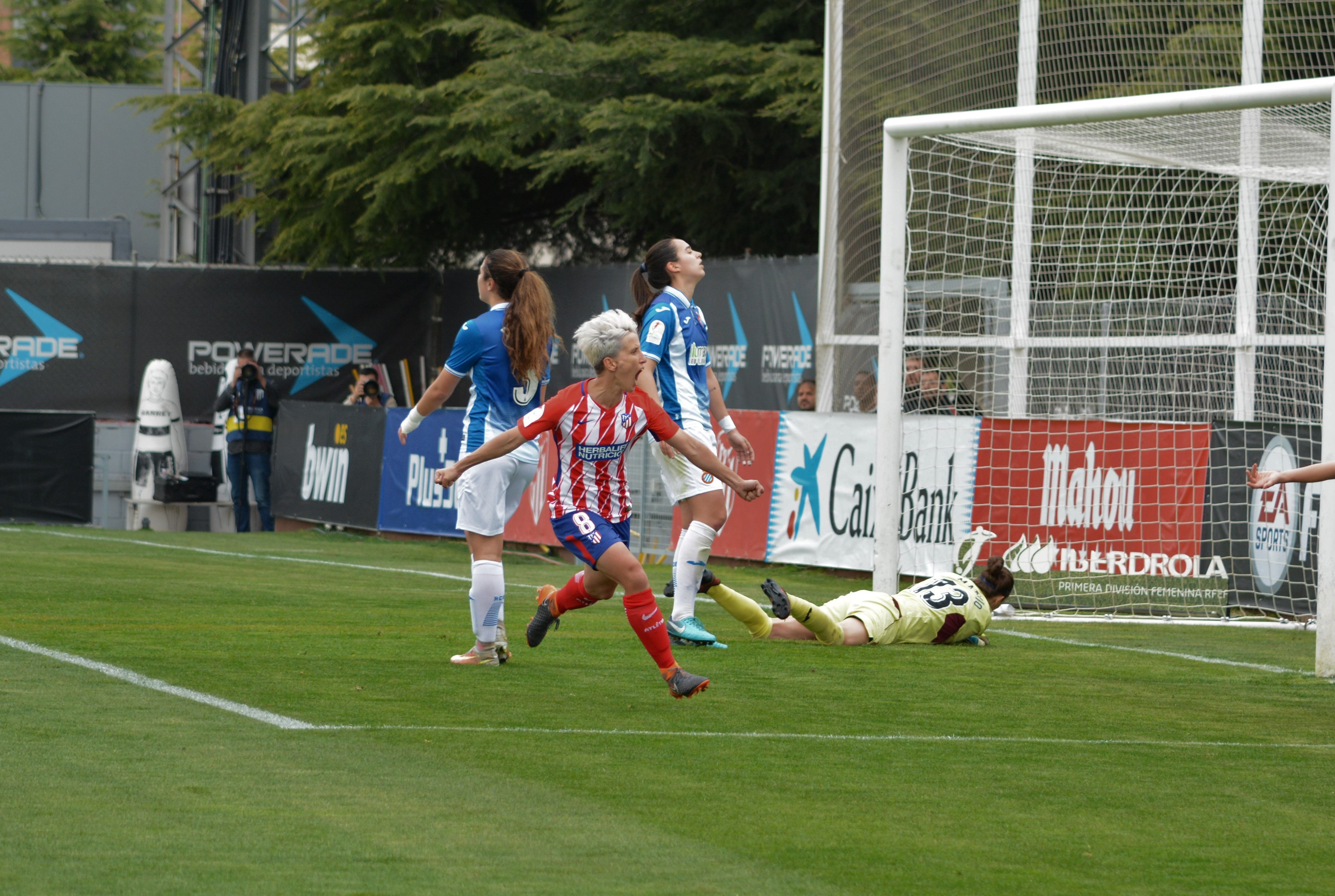 CRÓNICA 2-0 | El Atlético Femenino domina y vence al Espanyol
