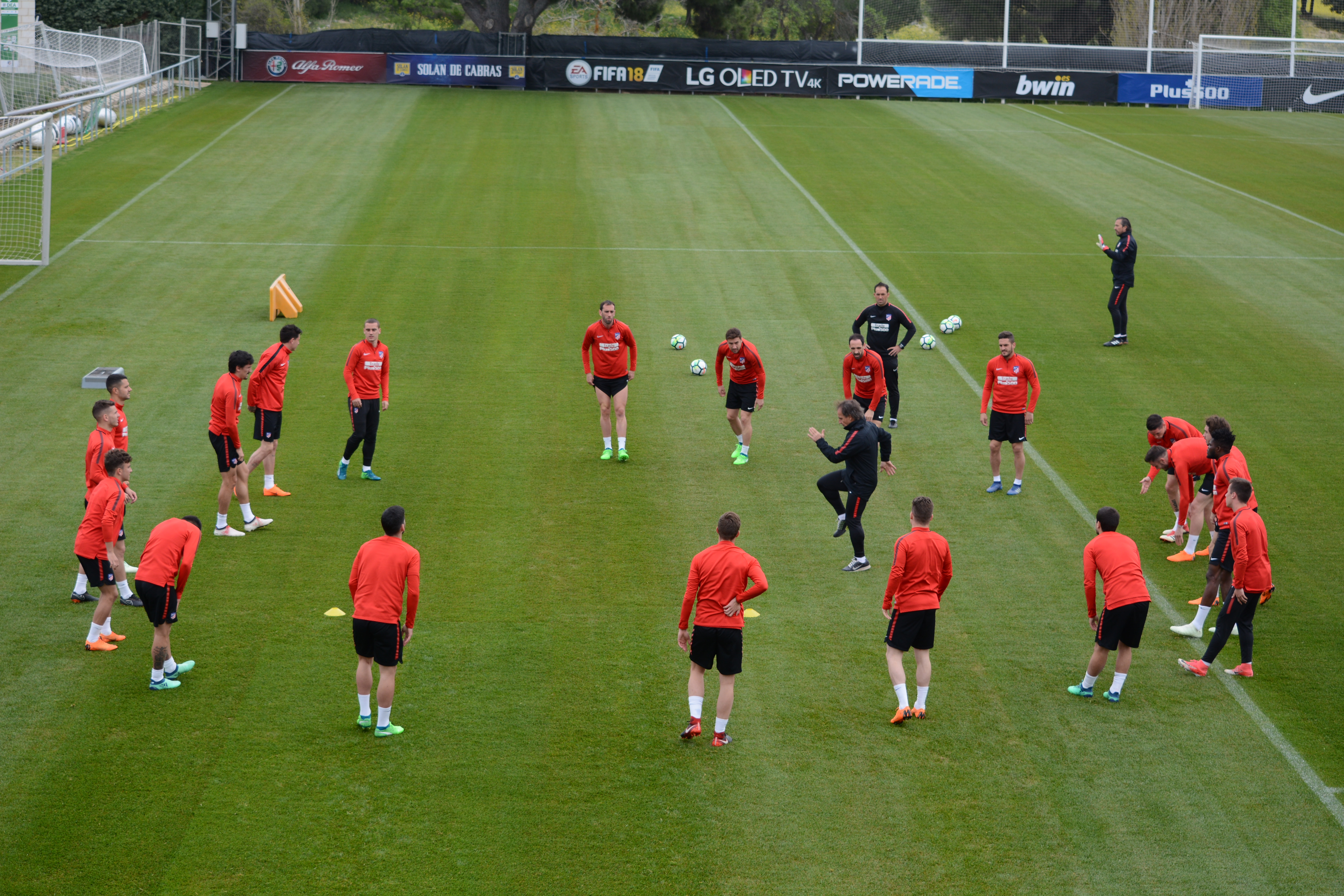 El Atlético se entrena por última vez sin Diego Costa