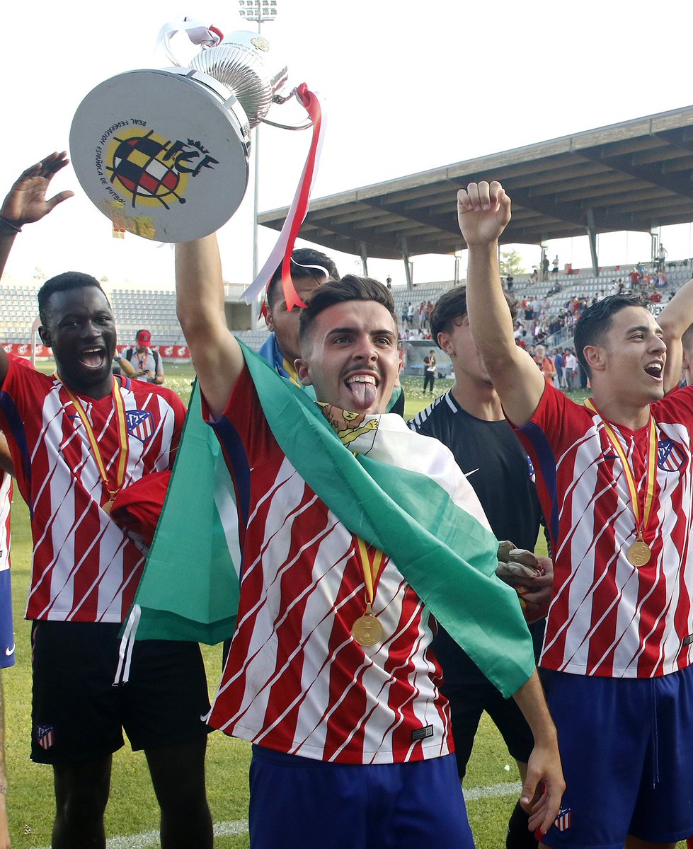 Joaquín Muñoz, MVP de la Copa del Rey, renueva hasta 2021