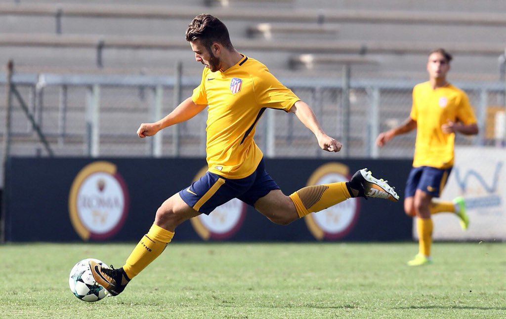 CRÓNICA 1-0 | El pichichi Salido da otra victoria al Juvenil A