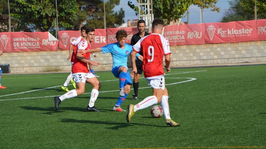 CRÓNICA 1-0 | Una expulsión tira por la borda el buen trabajo del Juvenil A Madrileño