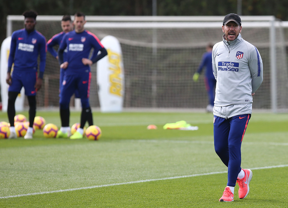 Simeone (Entrenamiento - Atlético de Madrid)