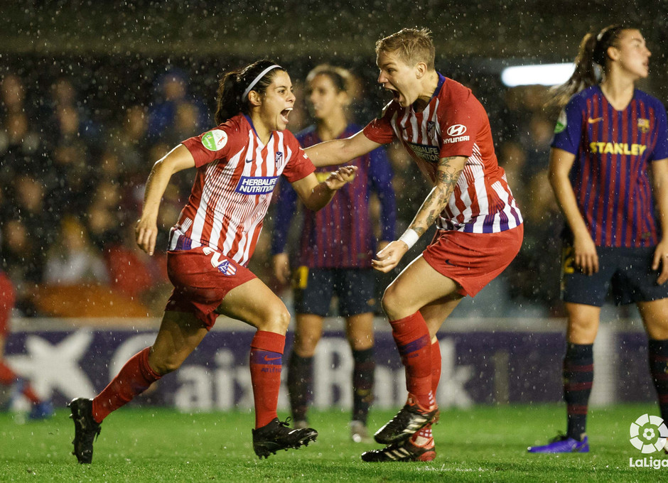Kenti Robles: "No podemos rendirnos siendo el Atlético de Madrid"