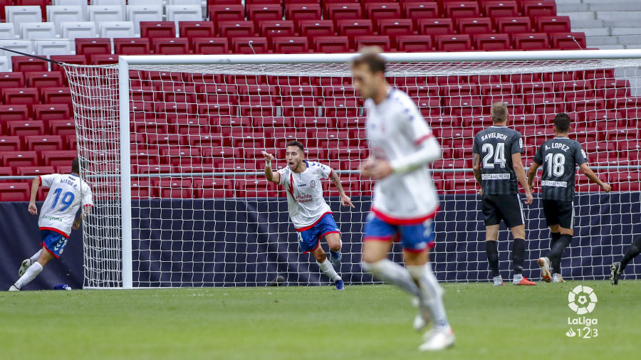 CRÓNICA 2-0 | Los Aitores se cargan al Almería