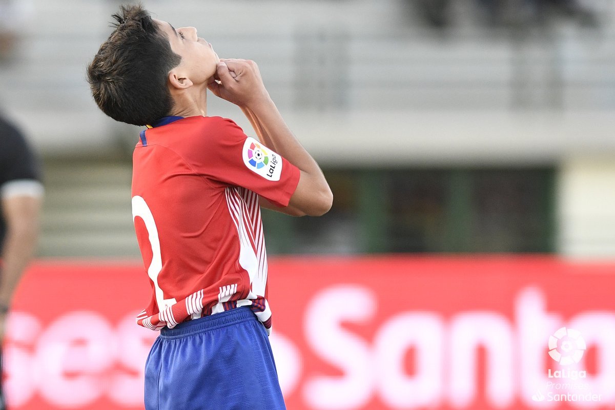 CRÓNICA 0-1 | El Infantil B cae con la cabeza alta