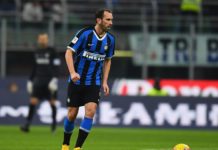 Cambiasso dice que Godín «no se siente cómodo» en el Inter