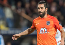 Arda Turan, sin equipo, confía en volver a jugar profesionalmente