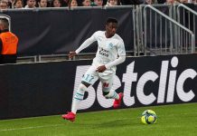 El Atlético sigue de cerca a Bouna Sarr
