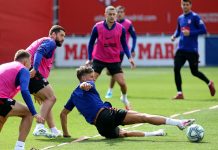 Simeone prueba con Llorente como delantero