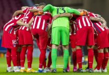 Lo que tiene que hacer el Atlético para pasar a octavos Jugadores del Atlético de Madrid conjurándose
