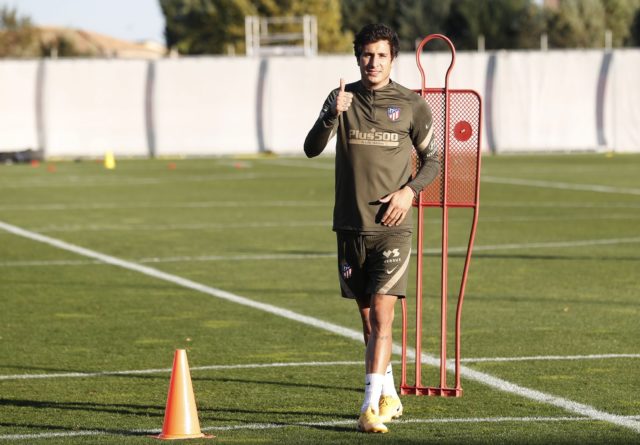 Giménez ya se entrena con el grupo Giménez