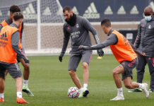 Zidane recupera a Benzema y será el único delantero para el derbi
