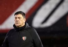 El Mono Burgos debuta con empate en Newell’s mono burgos debut entrenador newells