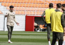 Simeone hizo un primer ensayo con el once para el Villamarín once